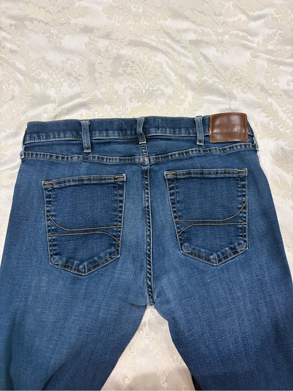 Hollister Men's  Blue Denim Jeans